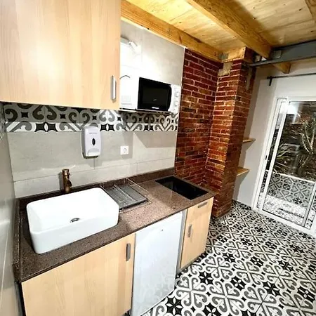 Apartment B6 Apartamento Duplex Con Terraza Y Balcon A 2 Calles Del Metro *