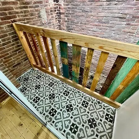 B6 Apartamento Duplex Con Terraza Y Balcon A 2 Calles Del Metro Barcelona