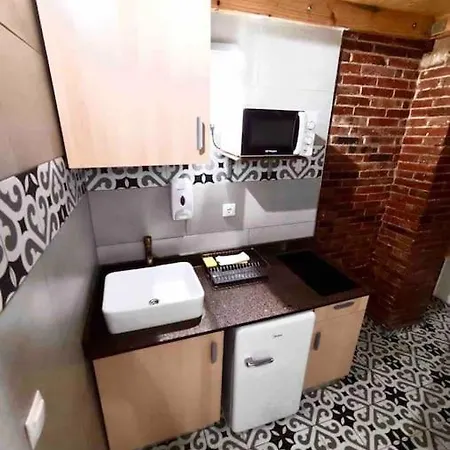 Apartment B6 Apartamento Duplex Con Terraza Y Balcon A 2 Calles Del Metro Barcelona